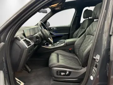 BMW X5 xDrive40d M Sport Pro AHK Pano H&K Widescreen