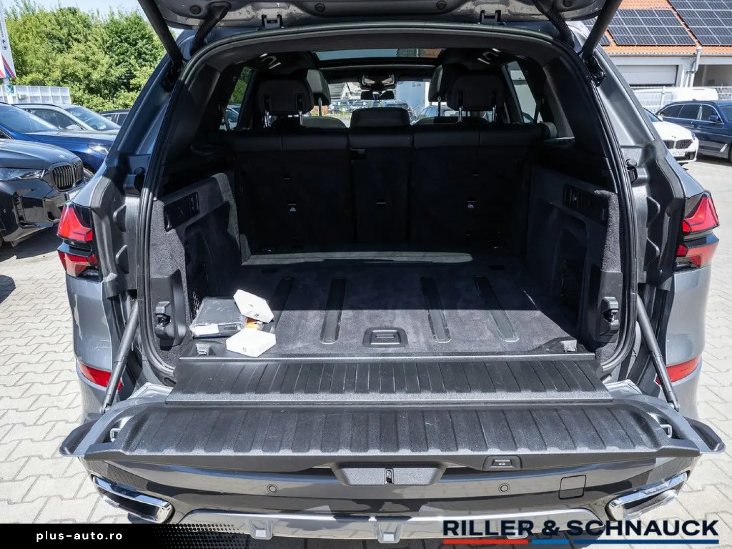 BMW X5 xDrive 30d M-Sport SKY-LOUNGE AHK H K 360