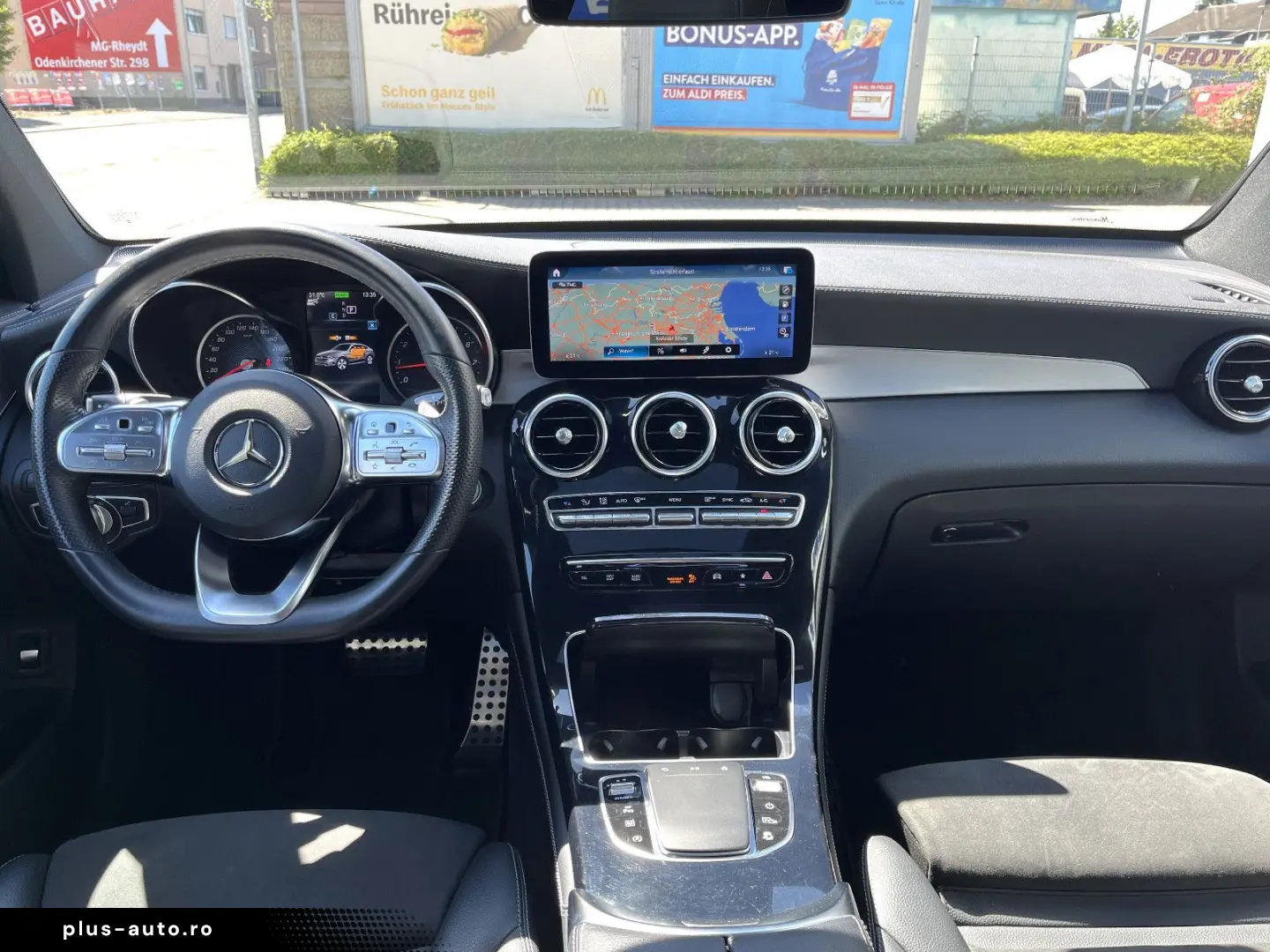 MERCEDES-BENZ GLC 200 Coupe AMG Line