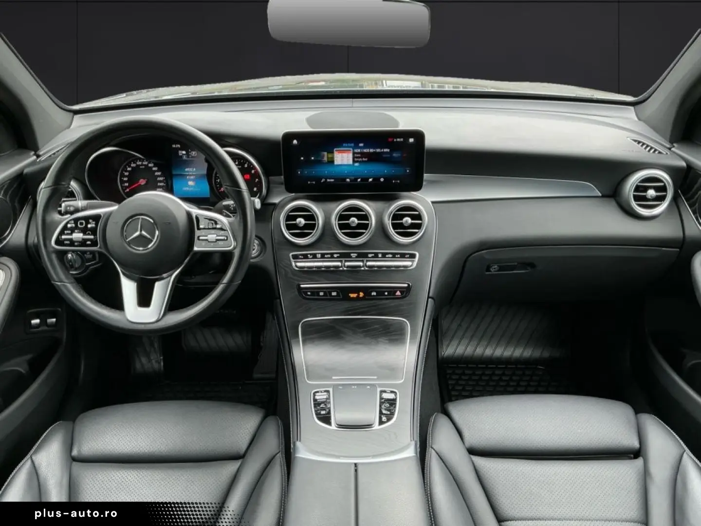 MERCEDES-BENZ GLC 300 e 4M Coupé 360