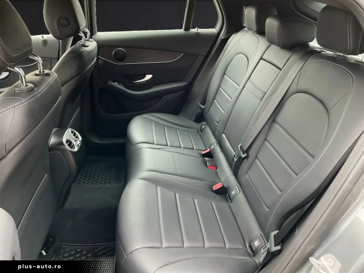 MERCEDES-BENZ GLC 300 e 4M Coupé 360