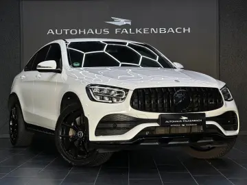 MERCEDES-BENZ GLC 200 4M AMG