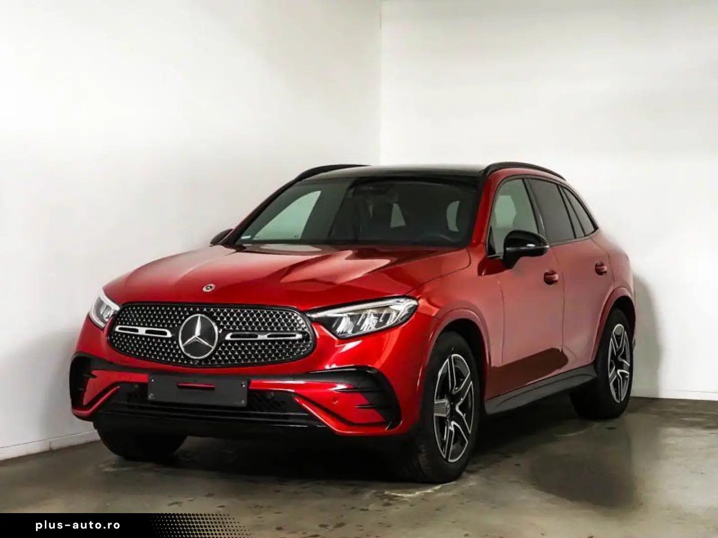 MERCEDES-BENZ GLC 200 4M AMG NIGHT PANO AHK BURM3D DISTR 360