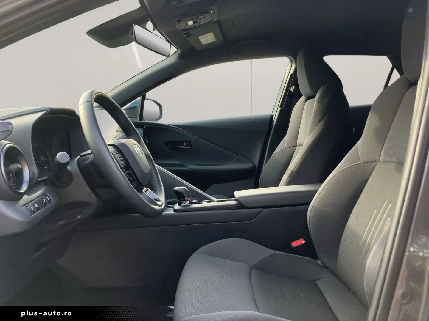 TOYOTA C-HR 2024 — imagine 10