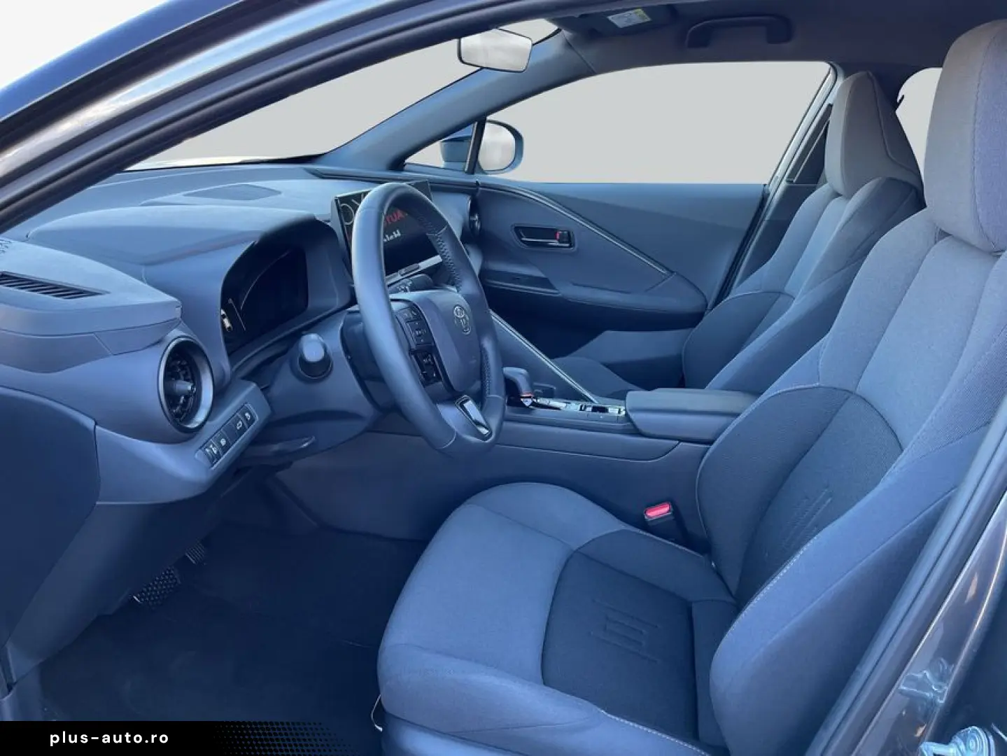TOYOTA C-HR 2025 — imagine 8