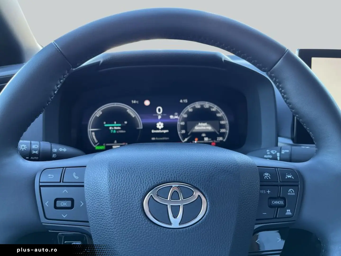 TOYOTA C-HR 2025 — imagine 16