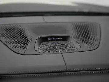 BMW X6 M Competition Laser HUD Skytop B&W