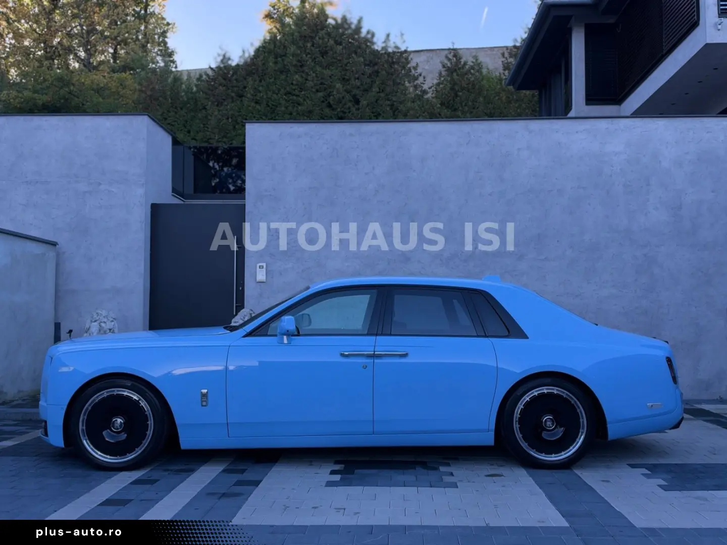 ROLLS ROYCE Phantom BESPOKE  4-SEATS
