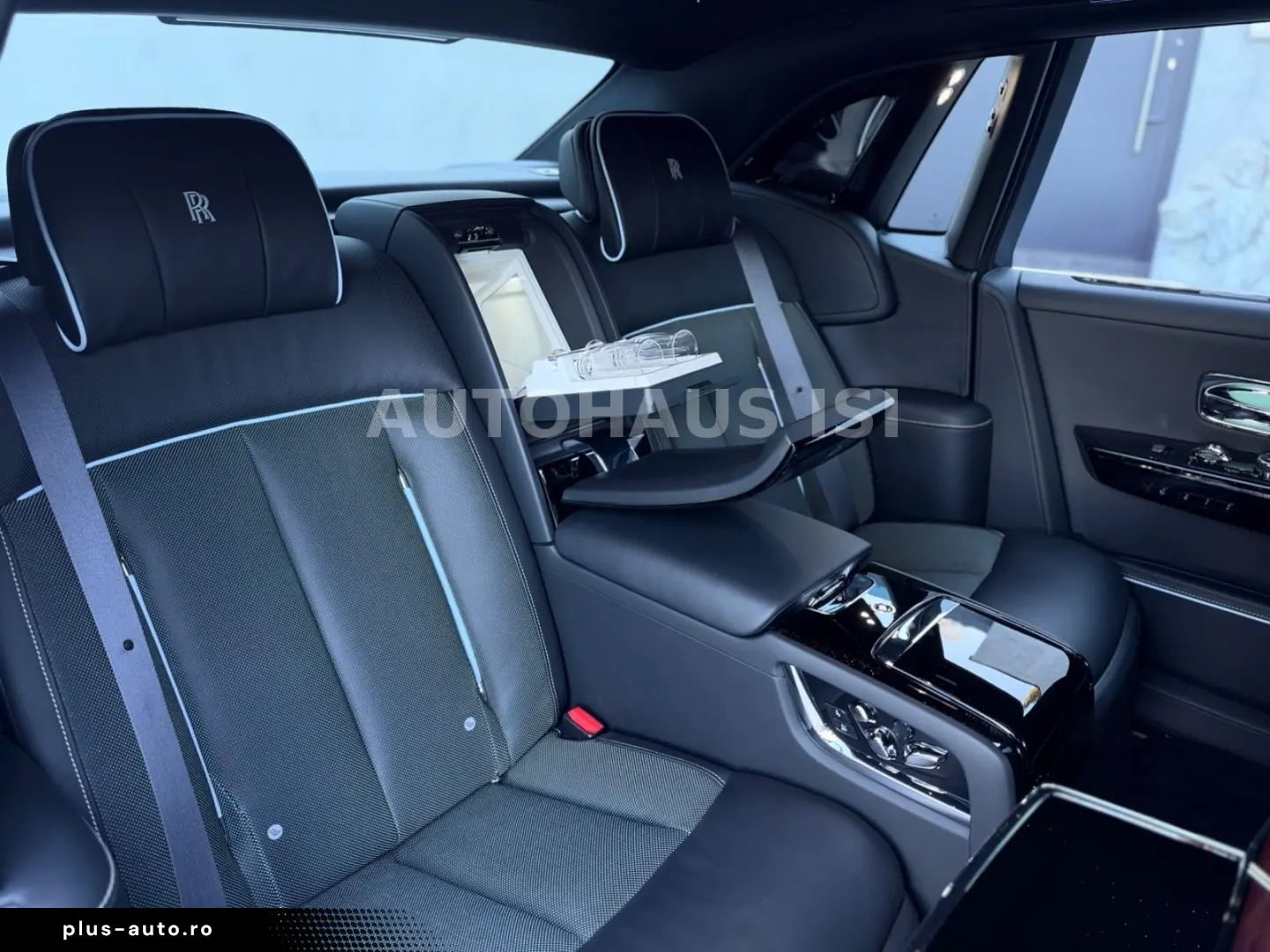 ROLLS ROYCE Phantom BESPOKE  4-SEATS