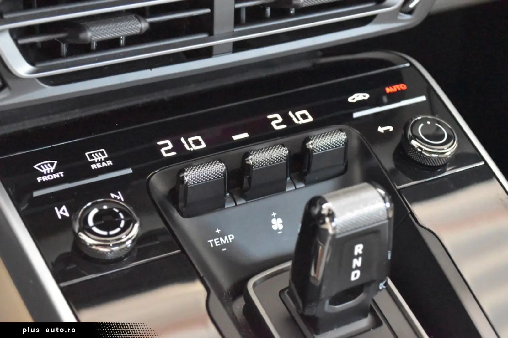 PORSCHE 911 CARRERA COUPE BOSE PANO CHRONO RUF 1.HAND