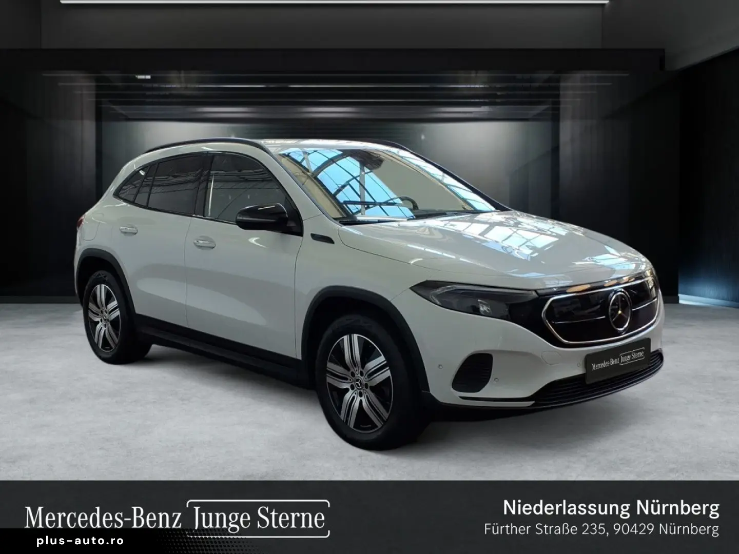 MERCEDES-BENZ EQA 300 4M Progr Night AHK Distr RFK LED Sound