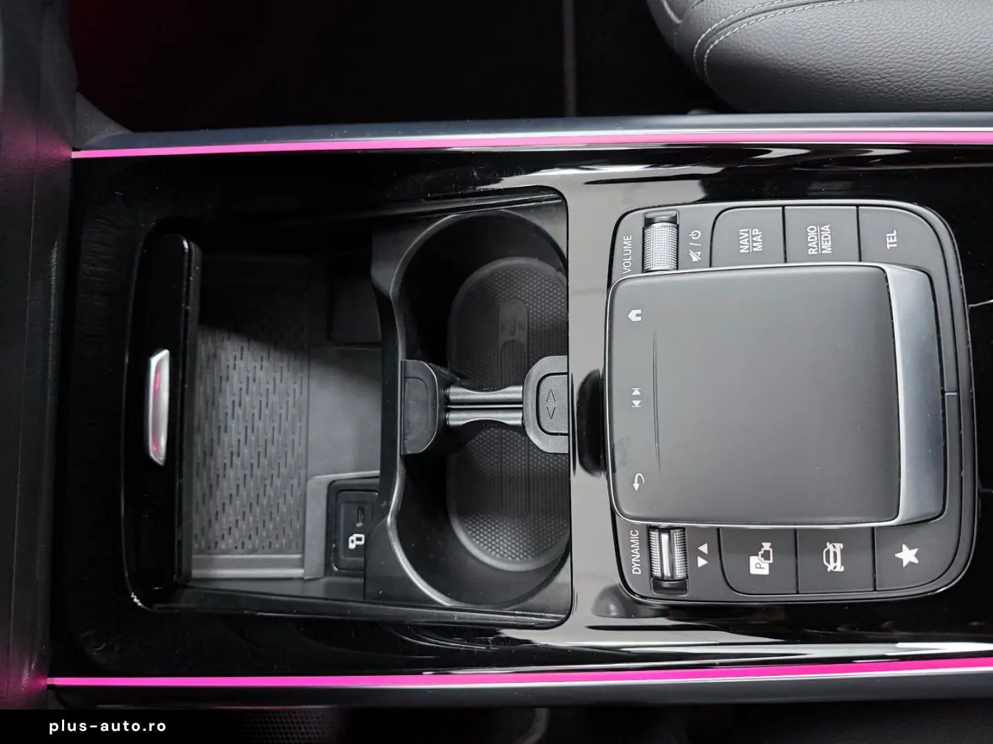 MERCEDES-BENZ EQA 300 4Matic-Progressive- LED-KAM-AMB-MBUX