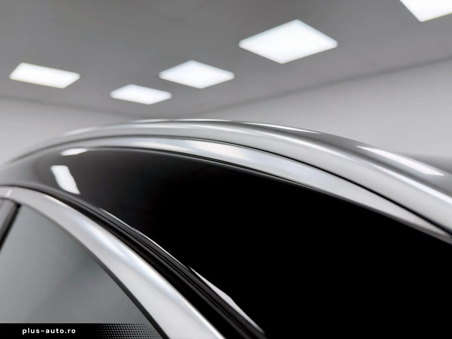 MERCEDES-BENZ EQA 300 4Matic-Progressive- LED-KAM-AMB-MBUX