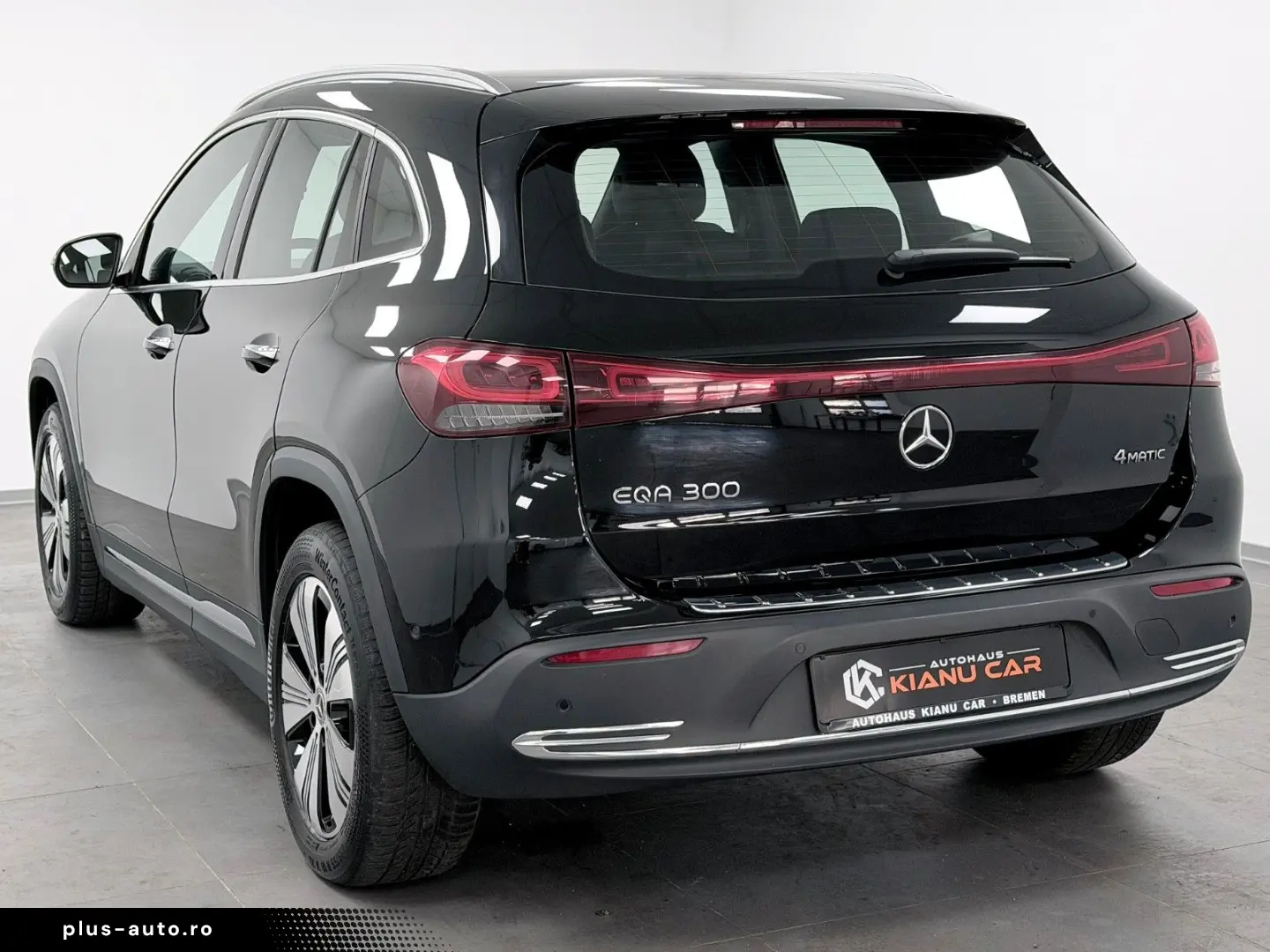 MERCEDES-BENZ EQA 300 4Matic-Progressive- LED-KAM-AMB-MBUX