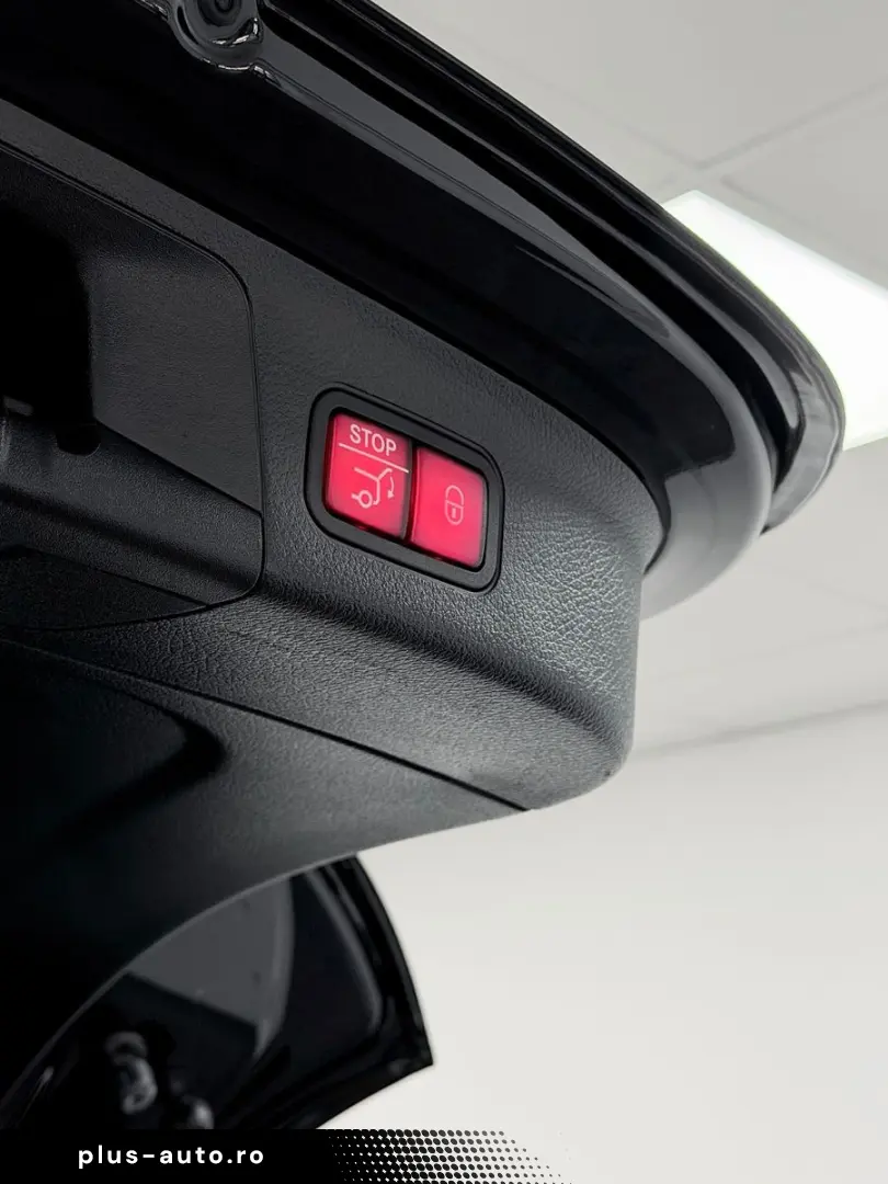 MERCEDES-BENZ EQA 300 4Matic-Progressive- LED-KAM-AMB-MBUX