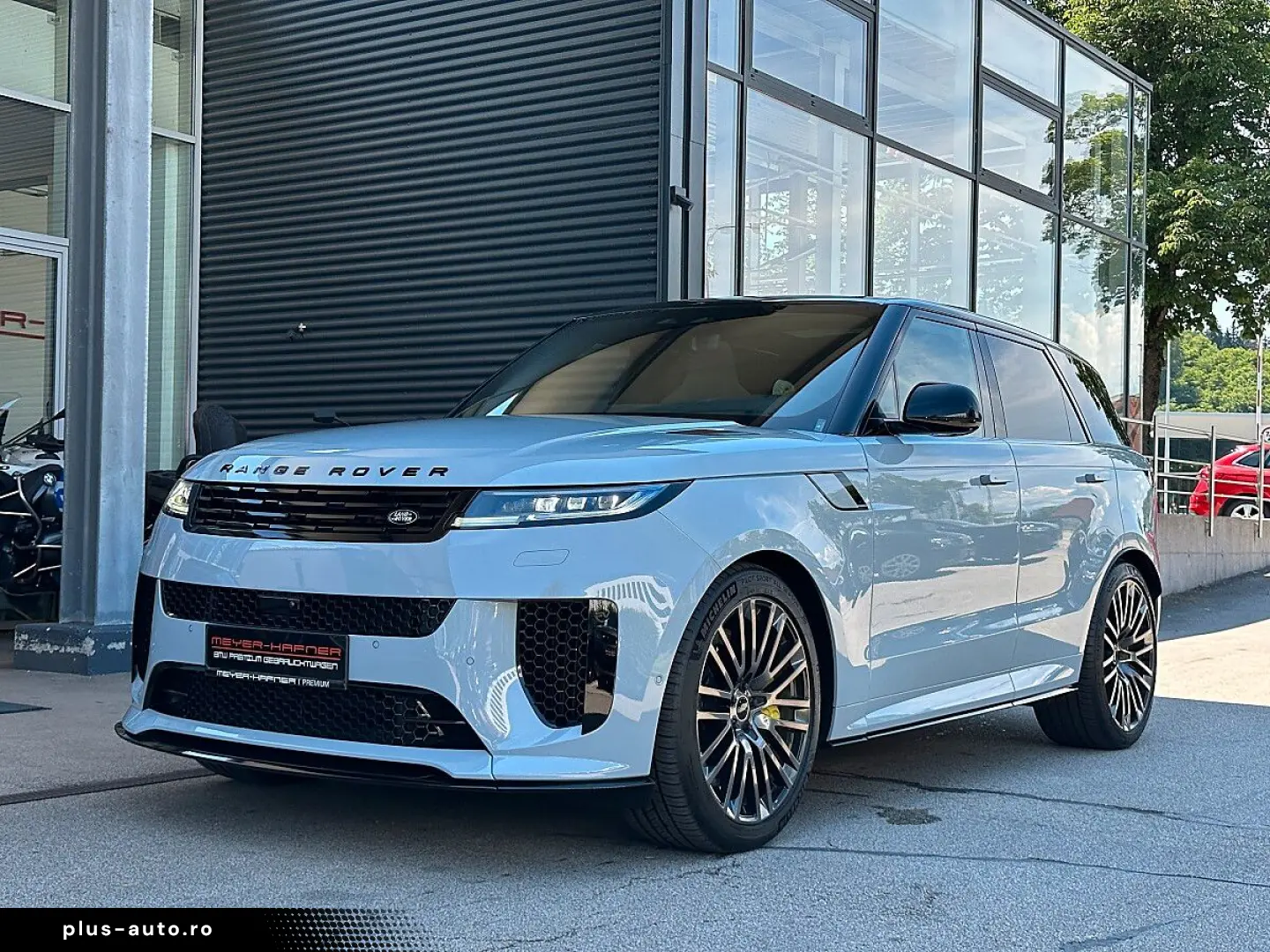 LAND ROVER Range Rover Sport 4 4 V8 P635 SV AWD Aut.