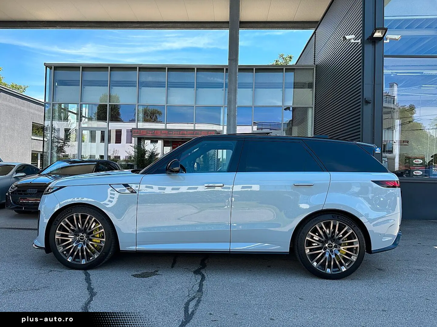 LAND ROVER Range Rover Sport 4 4 V8 P635 SV AWD Aut.