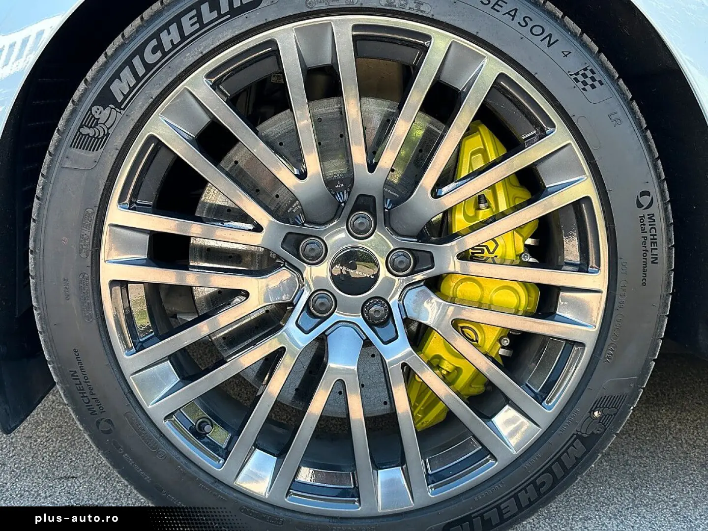 LAND ROVER Range Rover Sport 4 4 V8 P635 SV AWD Aut.