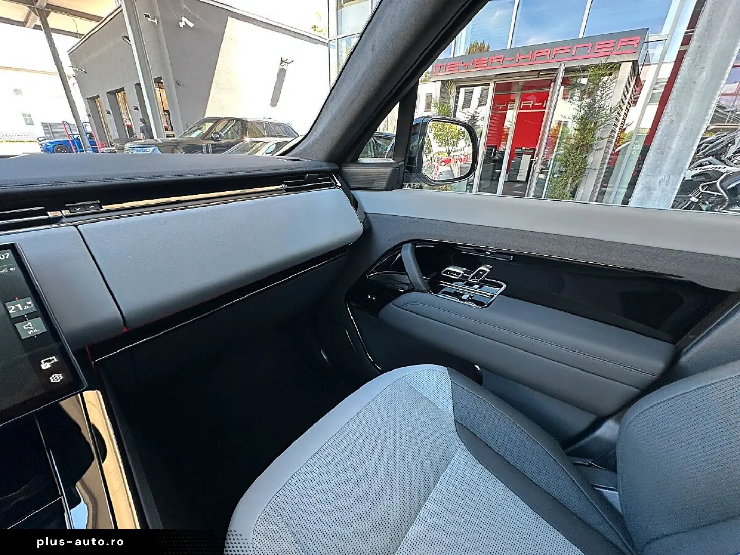 LAND ROVER Range Rover Sport 4 4 V8 P635 SV AWD Aut.