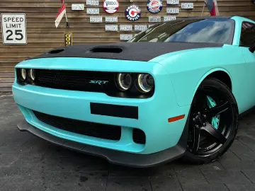 DODGE Challenger SRT HellCat 6 2 L V8 GRAIL 801 PS
