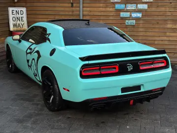 DODGE Challenger SRT HellCat 6 2 L V8 GRAIL 801 PS