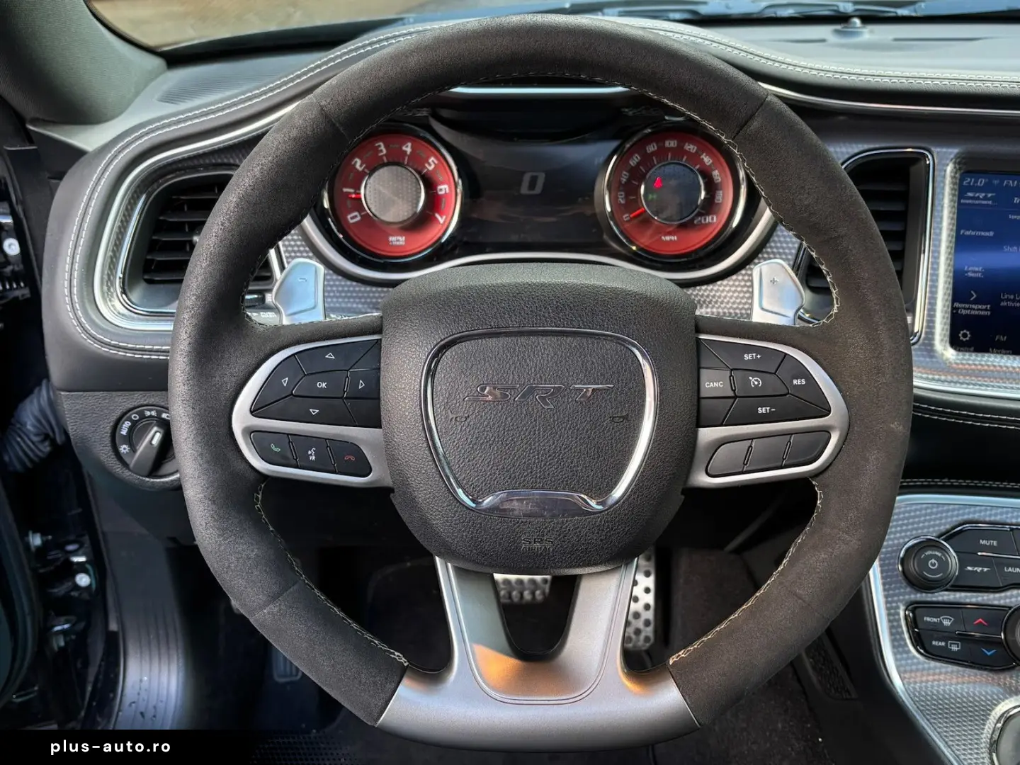 DODGE Challenger SRT HellCat 6 2 L V8 GRAIL 801 PS