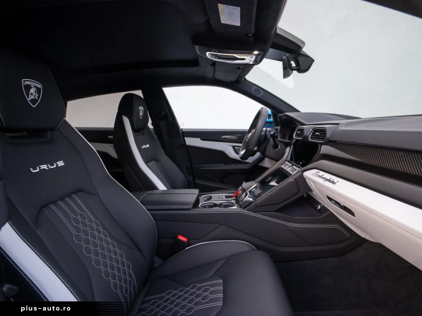 LAMBORGHINI Urus S 23  B&O PANO MASSAGE PARK-ASSIST