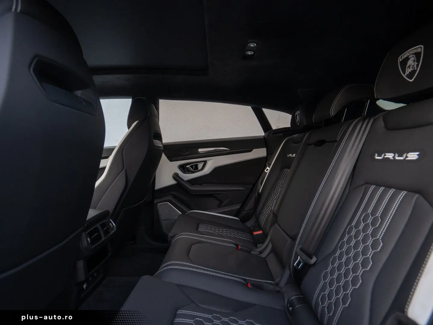 LAMBORGHINI Urus S 23  B&O PANO MASSAGE PARK-ASSIST