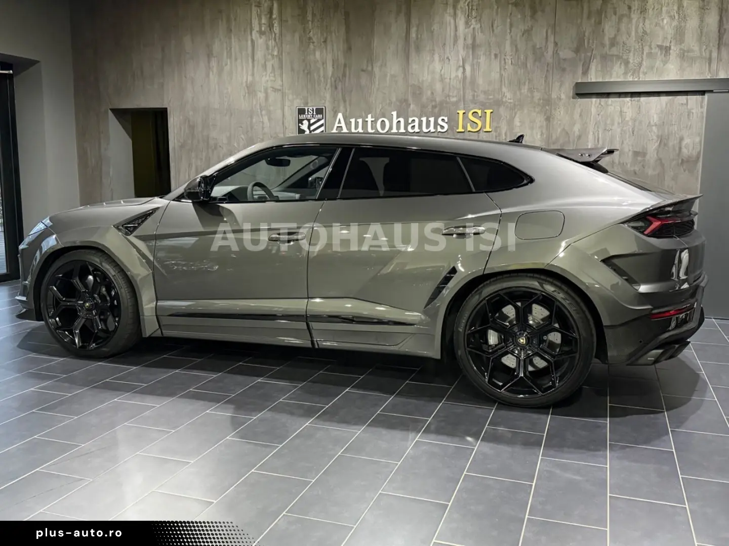 LAMBORGHINI SE NOVITEC ESTESO WIDEBODY  FULL CARBON  23