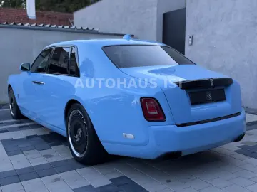 ROLLS ROYCE Phantom BESPOKE 4-SEATS STARLIGHT THEATRE FULL