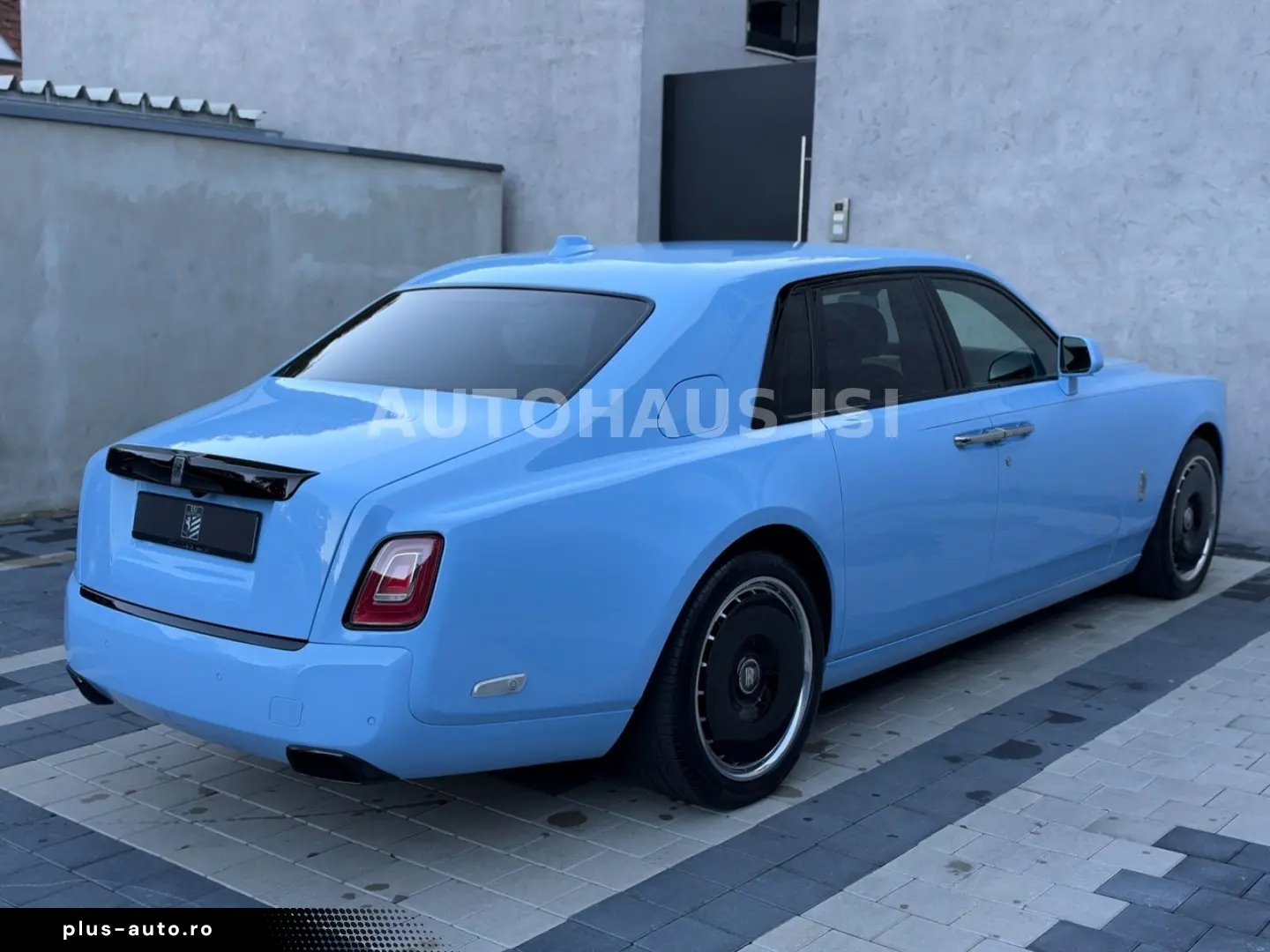 ROLLS ROYCE Phantom BESPOKE 4-SEATS STARLIGHT THEATRE FULL