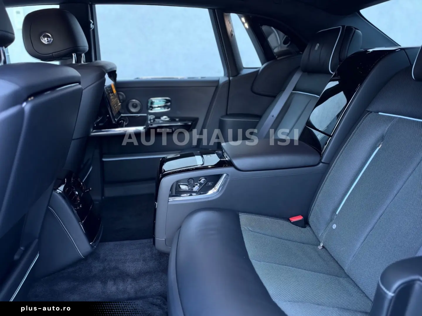 ROLLS ROYCE Phantom BESPOKE 4-SEATS STARLIGHT THEATRE FULL