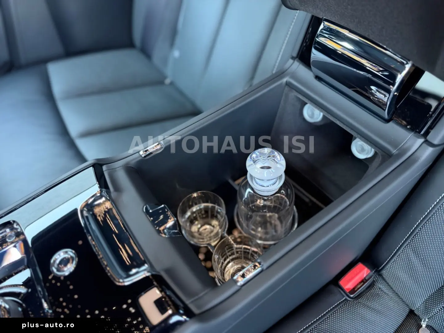 ROLLS ROYCE Phantom BESPOKE 4-SEATS STARLIGHT THEATRE FULL