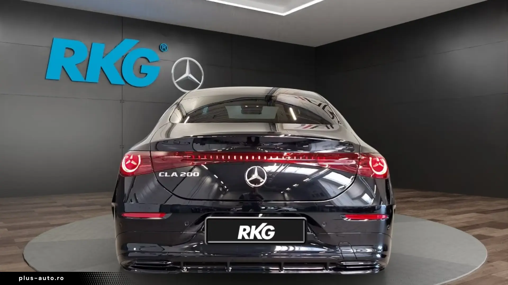 Mercedes-Benz CLA 200 AMG NIGHT PANO KAM MEMORY