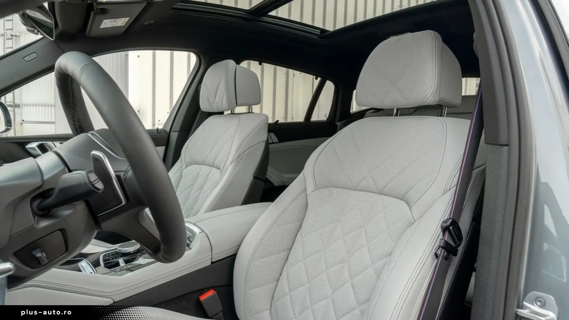 BMW X6 M echipare exclusiv