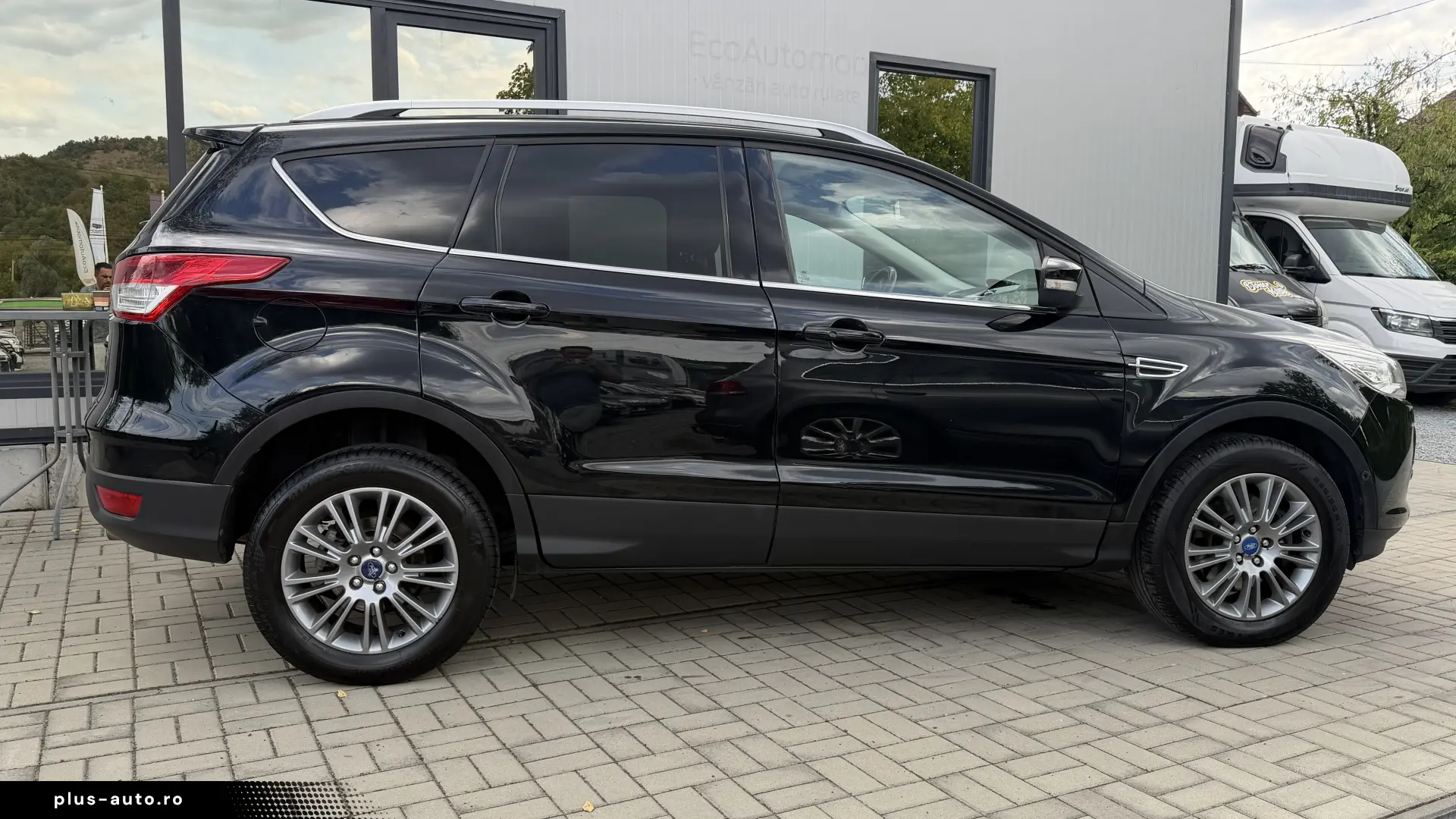 Ford Kuga 2.0 TDCi 4x4 Titanium Automat 163 CP 2014
