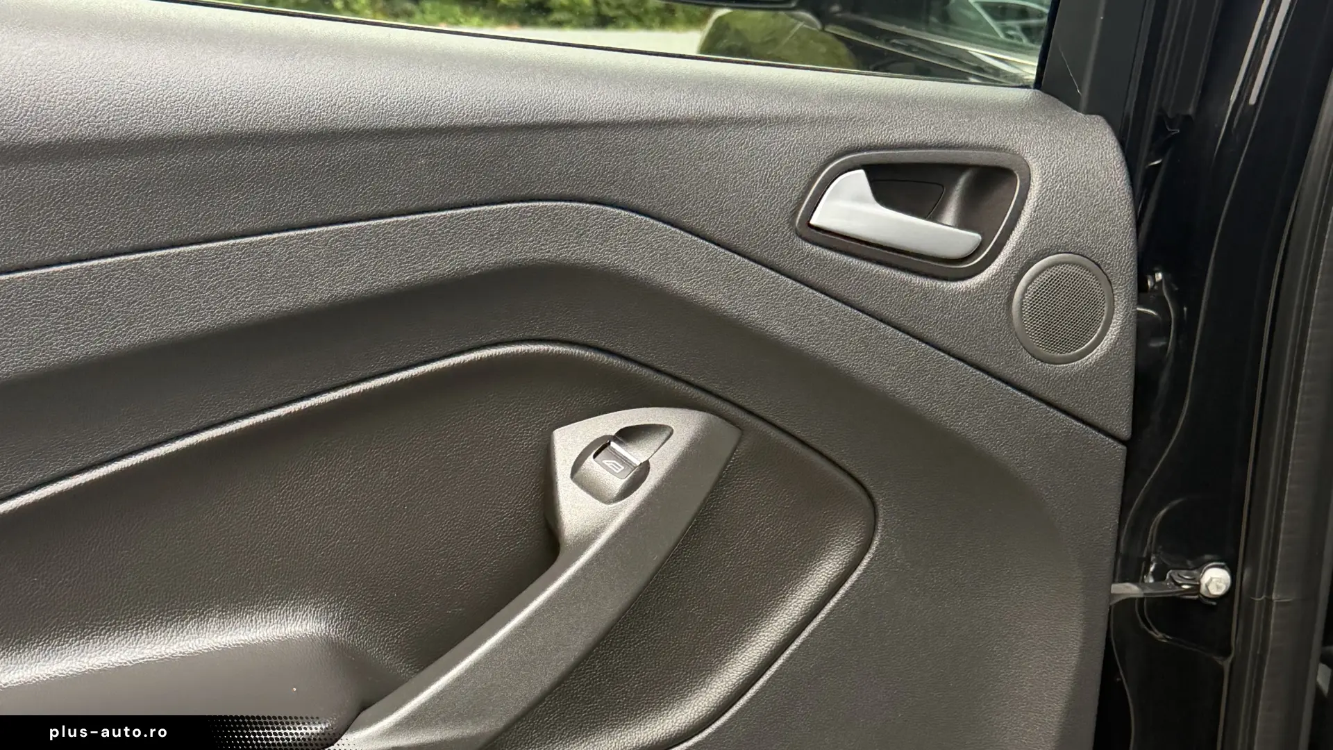 Ford Kuga 2.0 TDCi 4x4 Titanium Automat 163 CP 2014