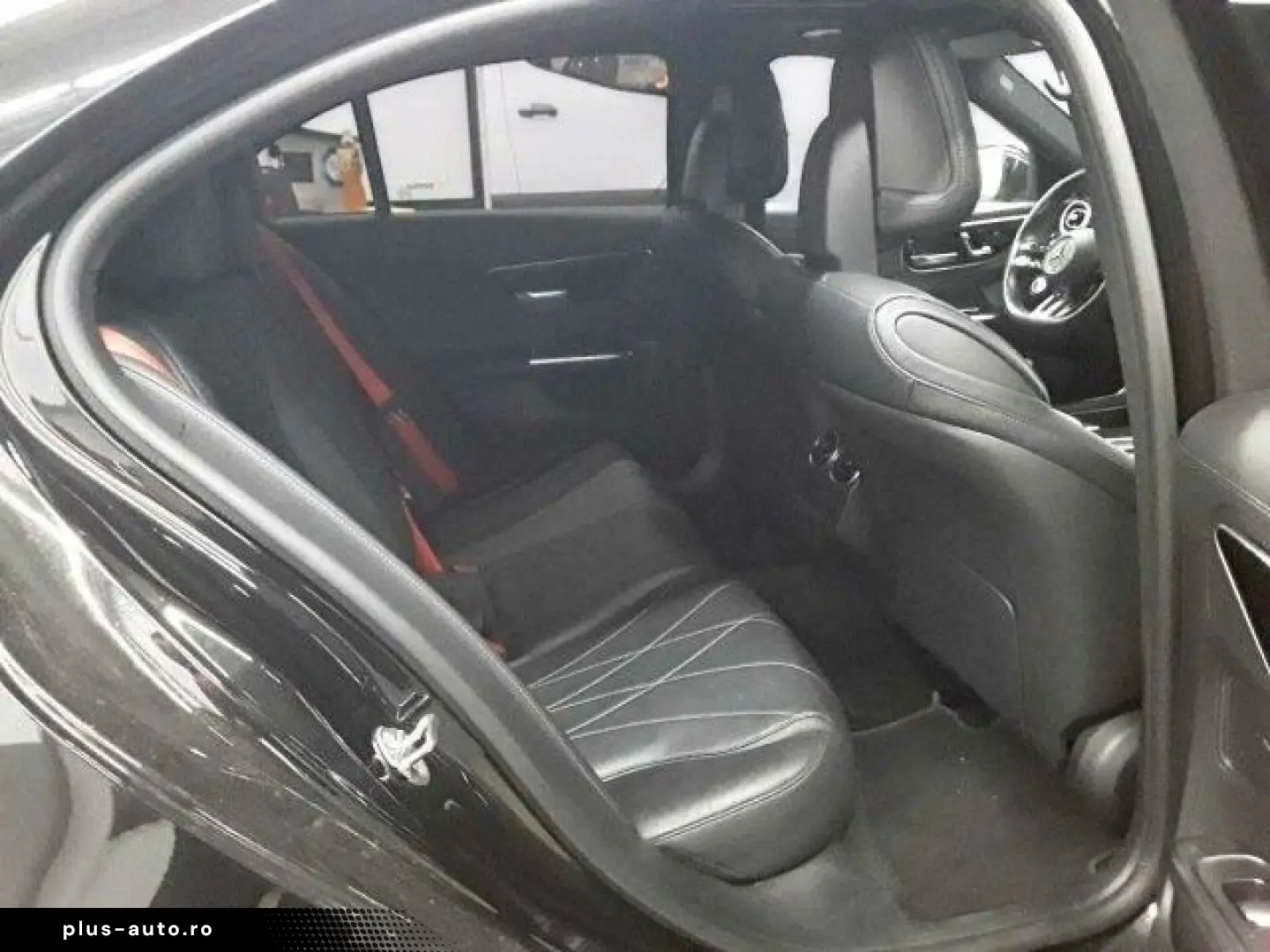 MERCEDES-BENZ C 43 AMG 4MATIC LED ACC LEDER SHD