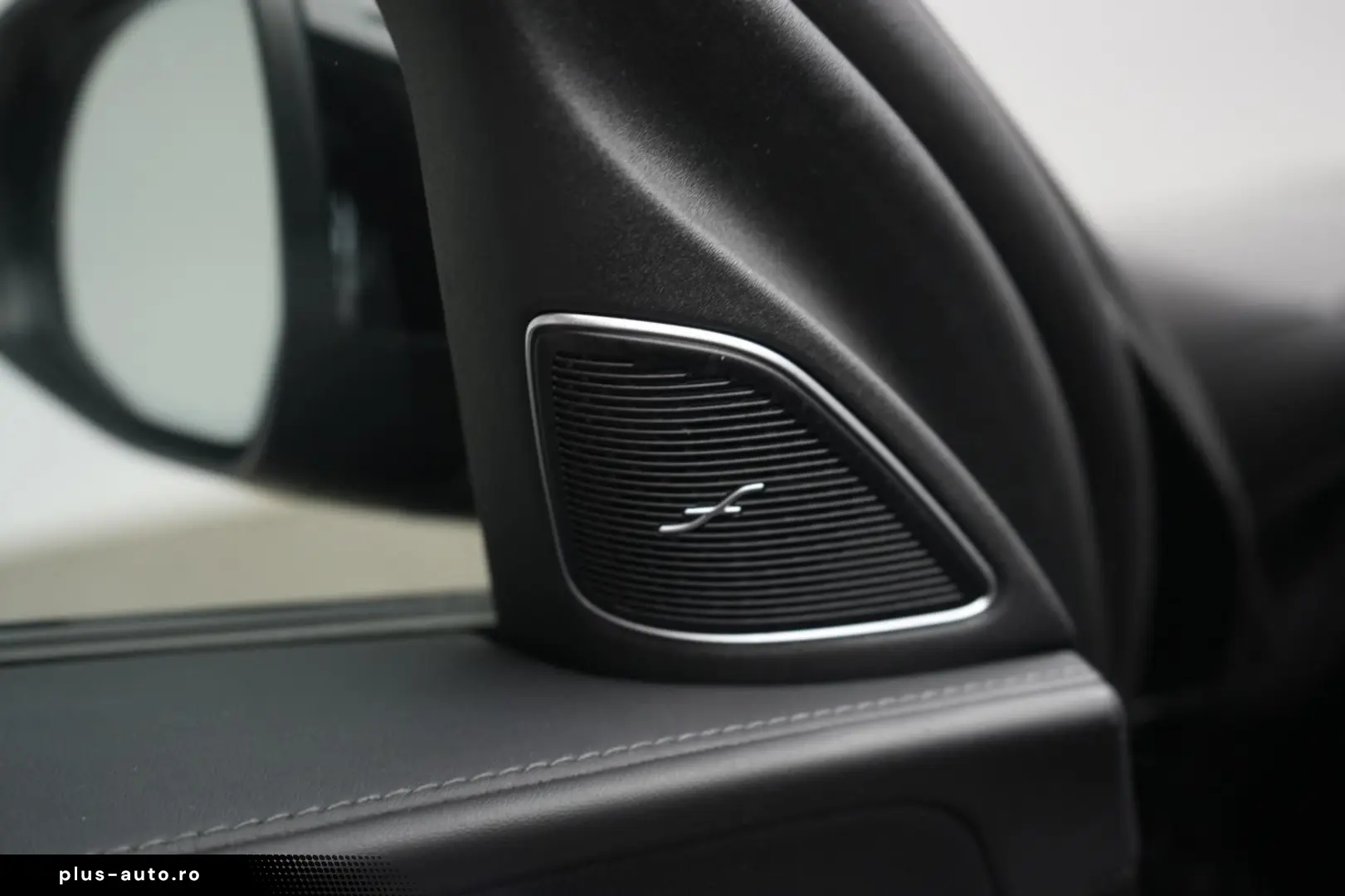 MERCEDES-BENZ C 300 9G-Tronic AMG