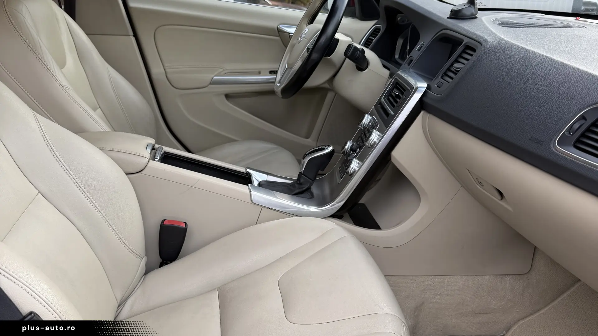 Volvo S60 T6 Drive-E 245 CP Automat 2015