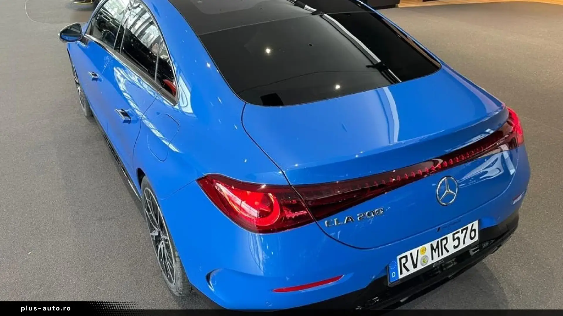 Mercedes-Benz CLA 200 AMG PANO SUPERSCREEN KEYL BURM