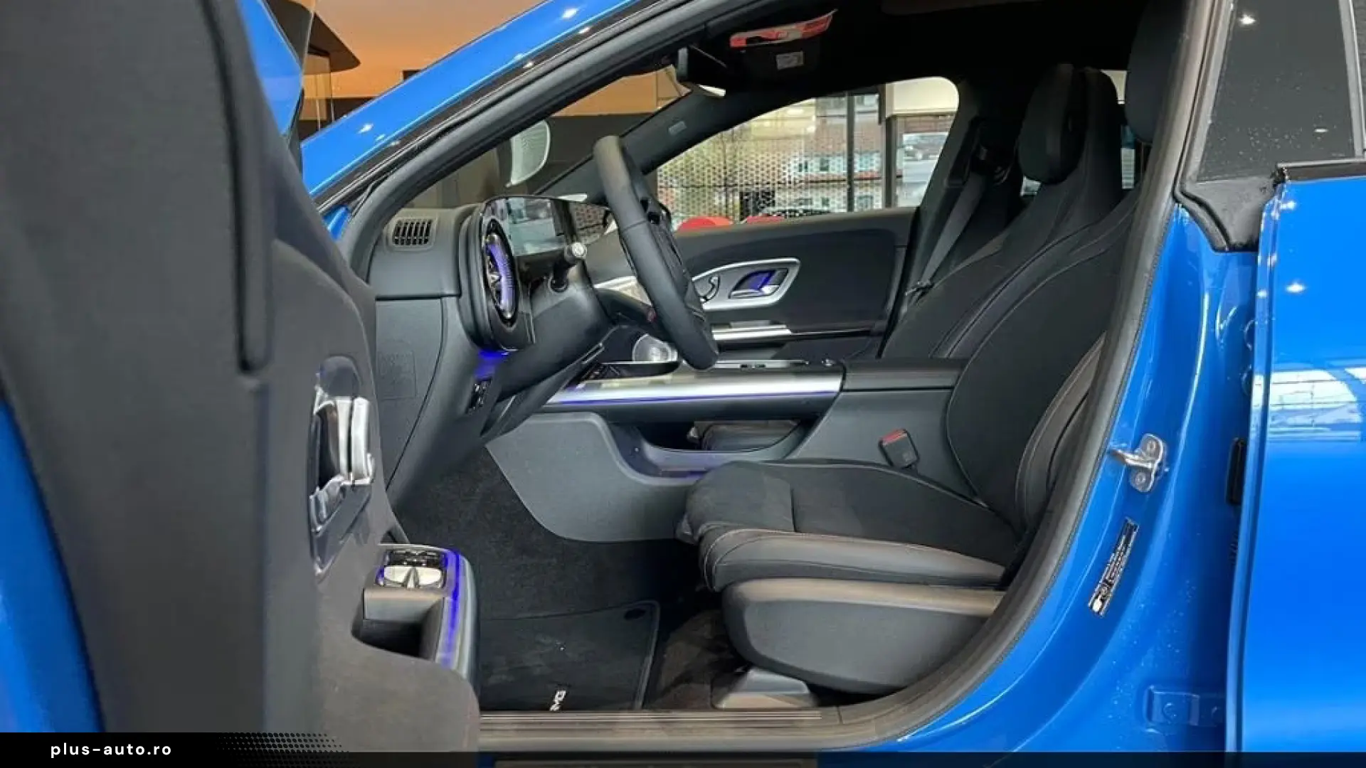 Mercedes-Benz CLA 200 AMG PANO SUPERSCREEN KEYL BURM