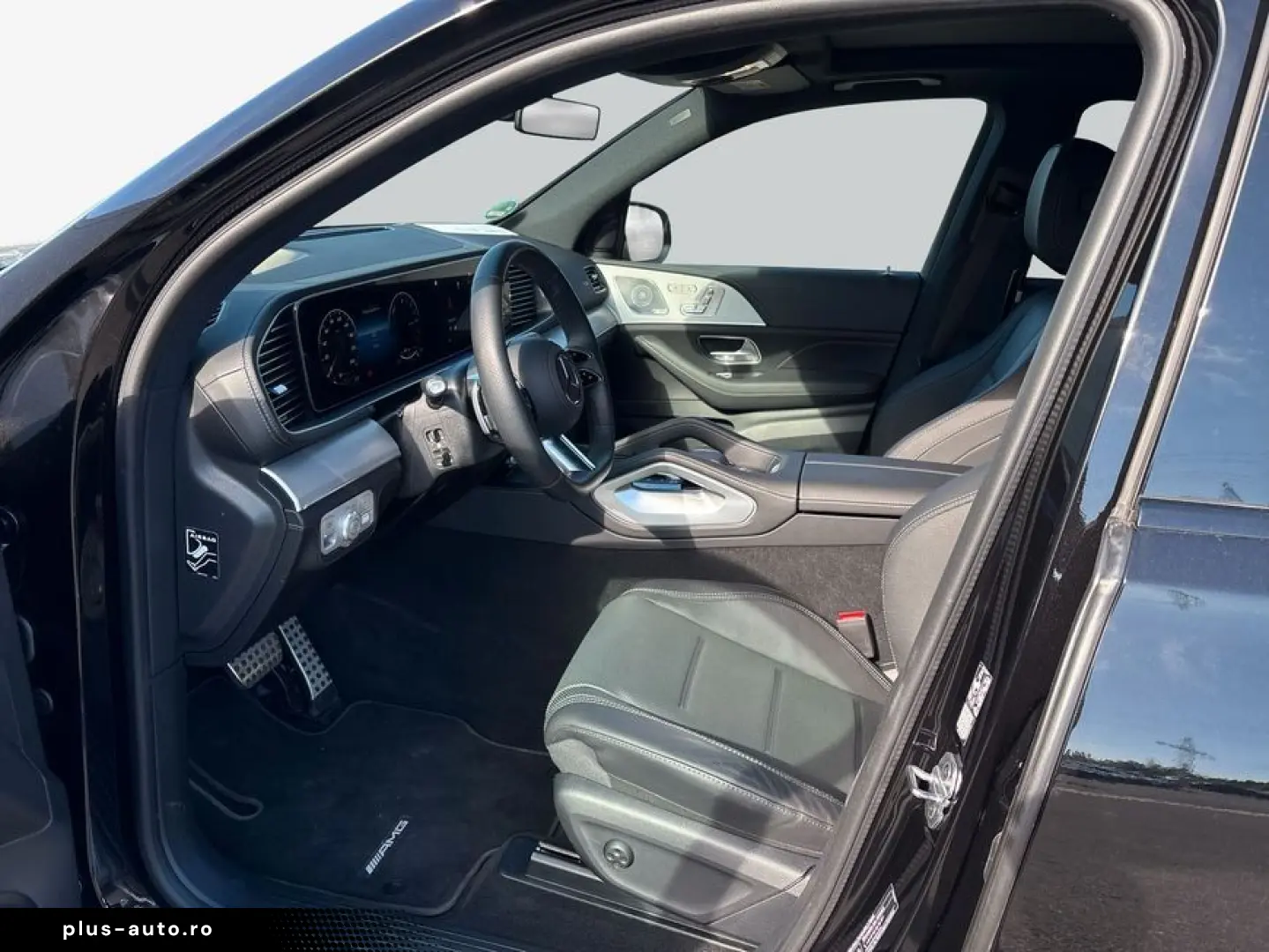 MERCEDES-BENZ GLE 2025 — imagine 9