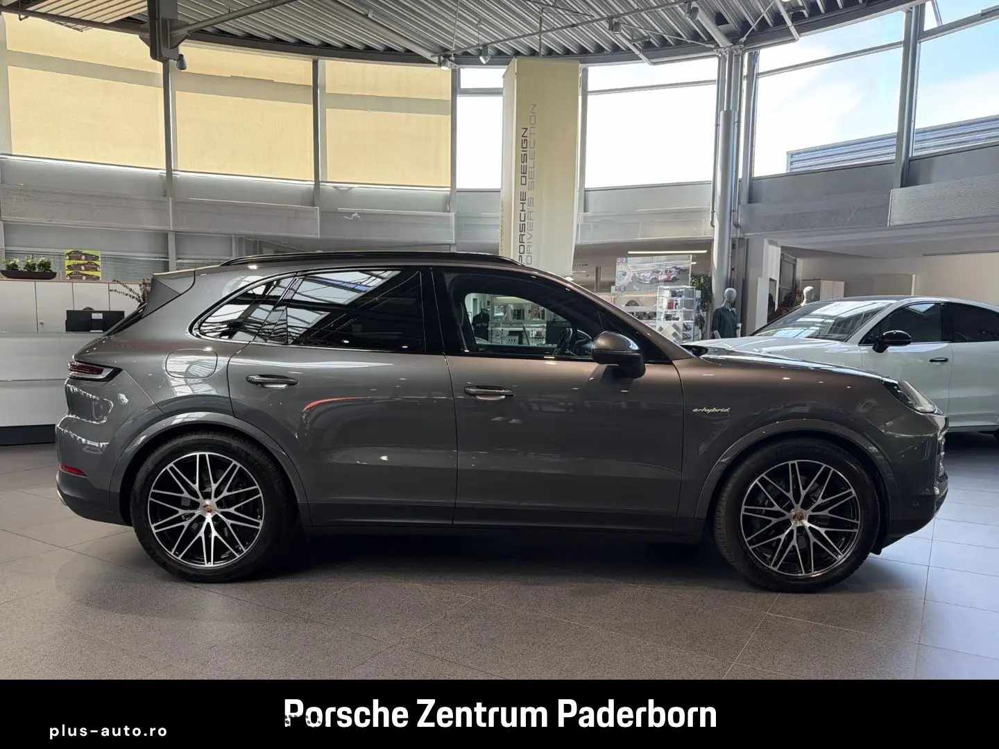 PORSCHE Cayenne E-Hybrid