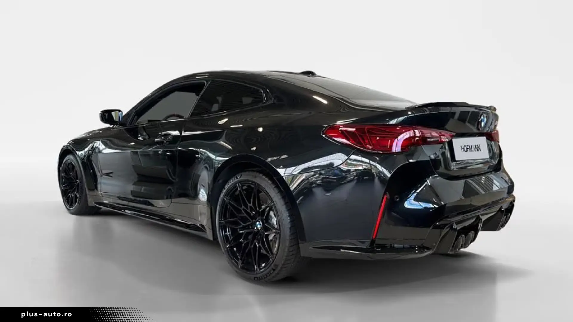 BMW M4 Competition xDrive M Driver's Package