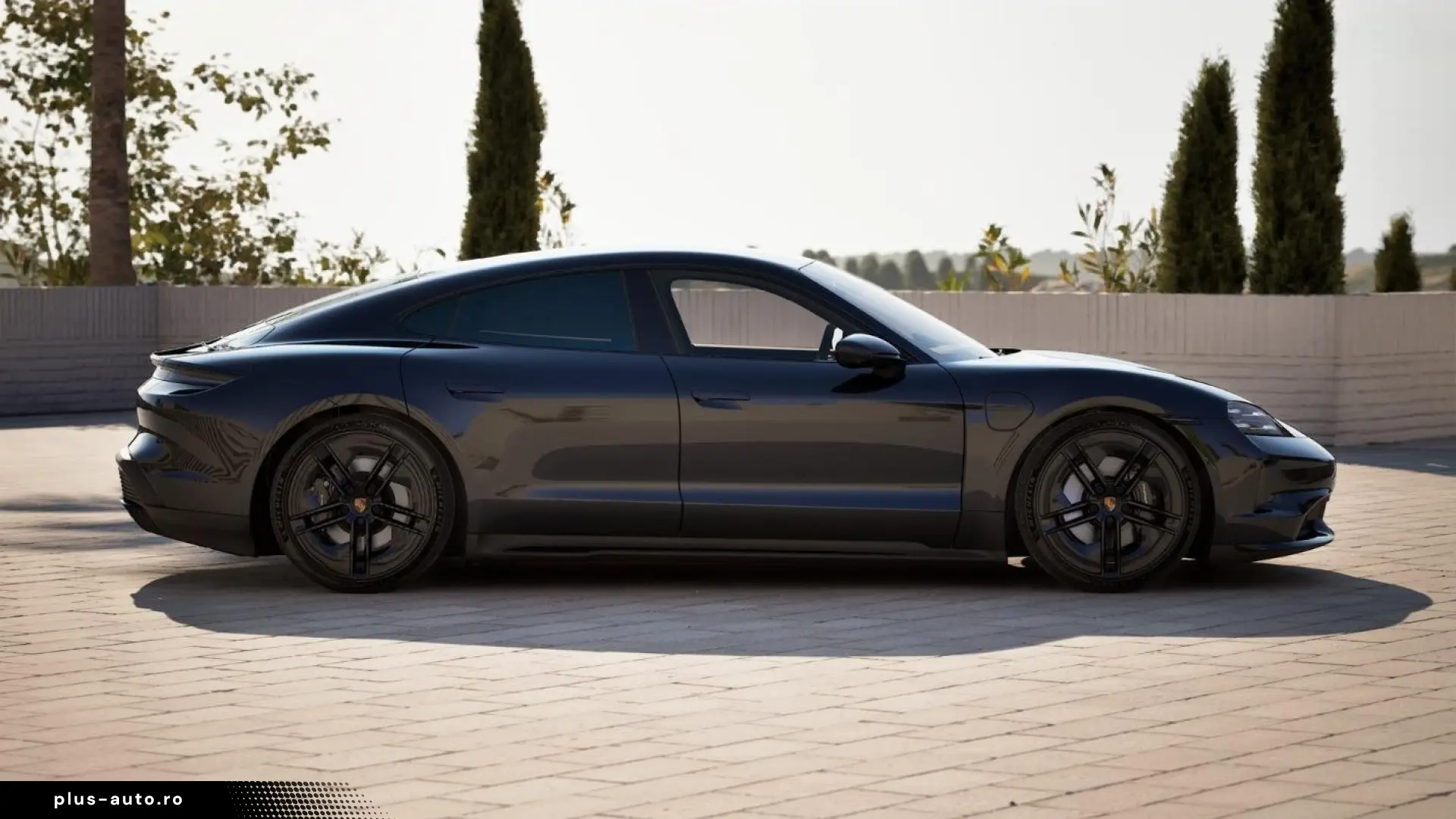 Porsche Taycan Black Edition Head-Up Soft-Close 2