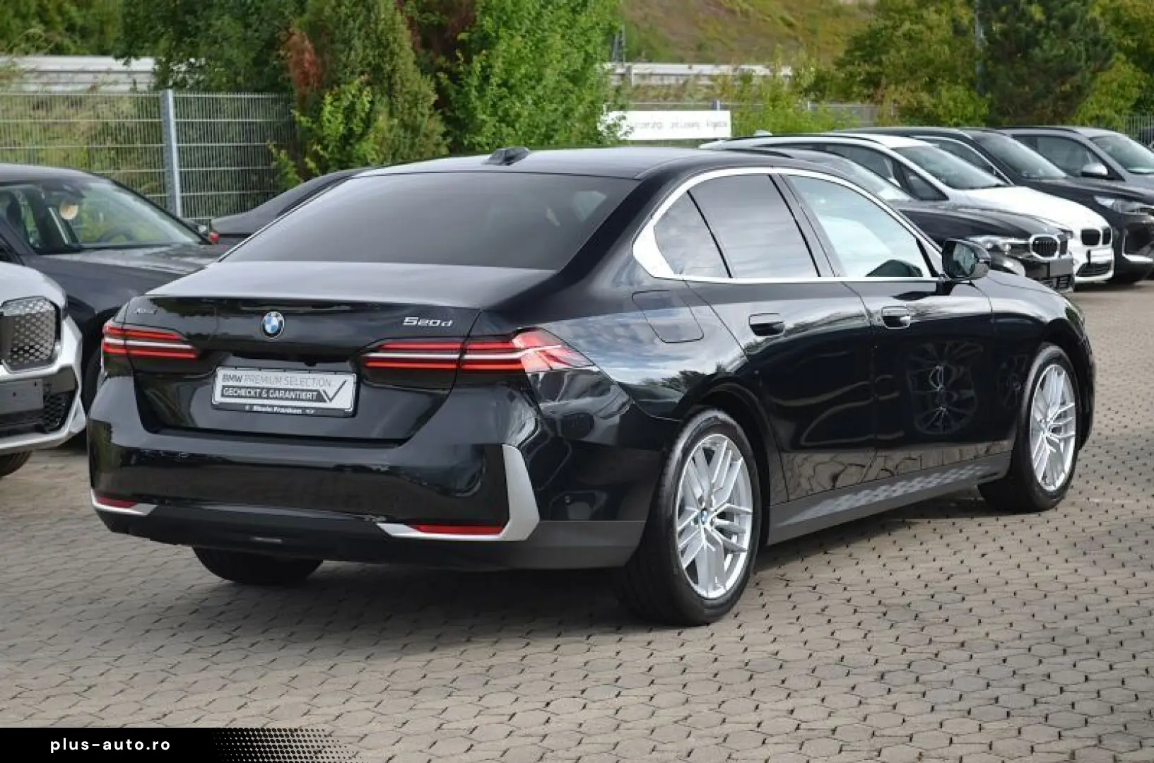 BMW 520d xDrive LiveCptProf.Ad.LED.DrAssProf.ParkPls