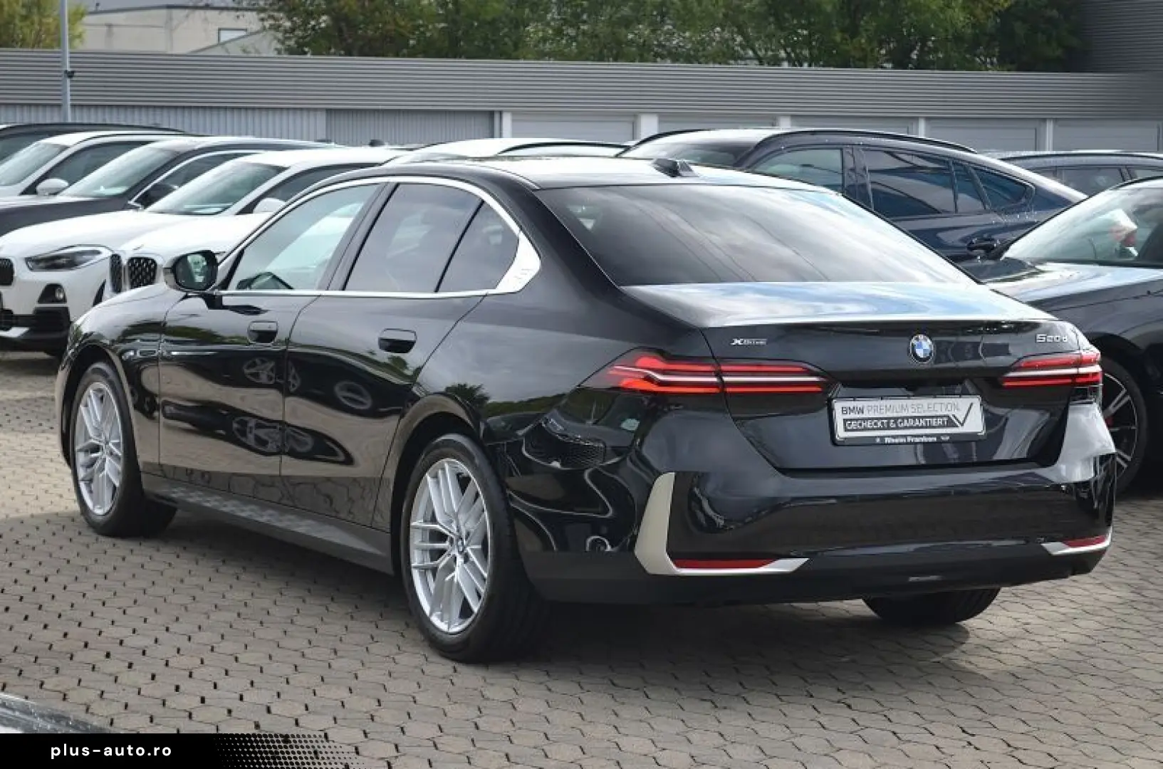 BMW 520d xDrive LiveCptProf.Ad.LED.DrAssProf.ParkPls