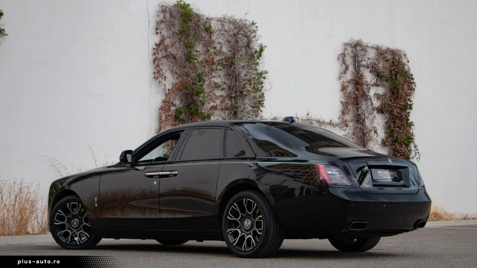 Rolls-Royce Ghost Black Badge Ghost V12
