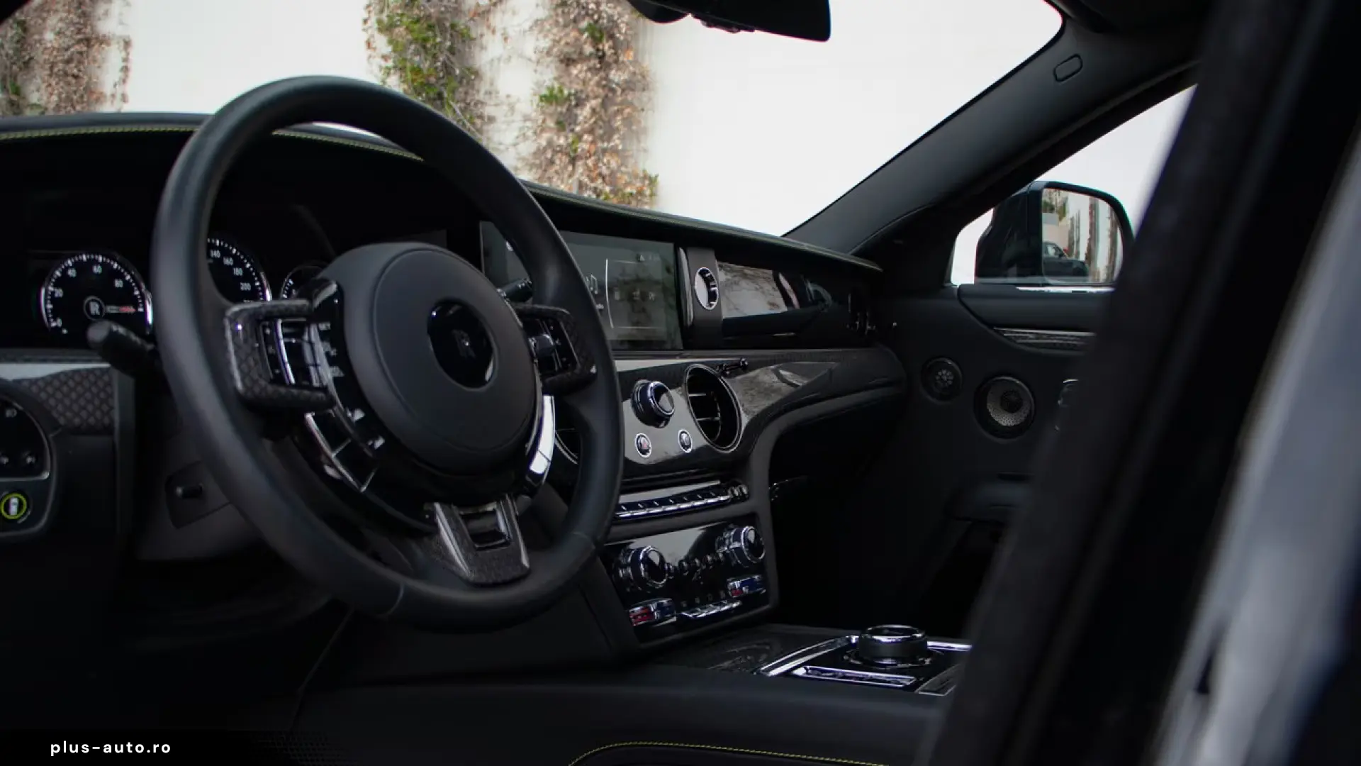Rolls-Royce Ghost Black Badge Ghost V12